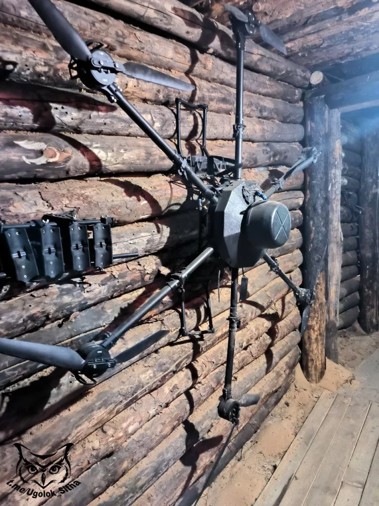 Подземный музей вражеских трофеев одного из подразделений в зоне СВО