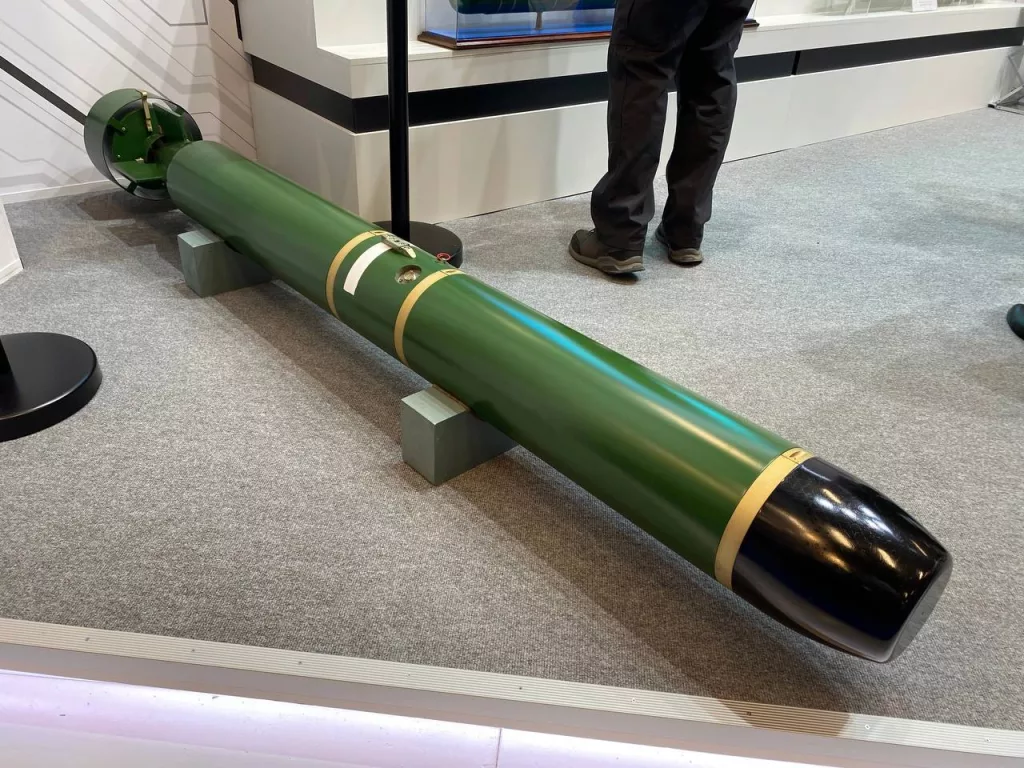 Универсальная малогабаритная торпеда УМТ. Международный военно-морской салон "ФЛОТ-2024"