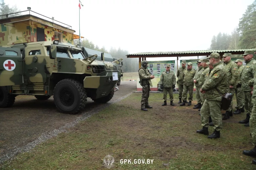Белорусский медицинский бронеавтомобиль Volat V-1 на базе МЗКТ-490100-117