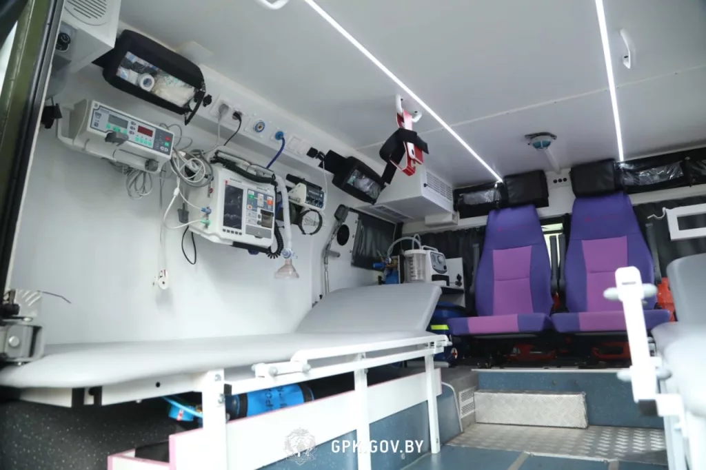 Белорусский медицинский бронеавтомобиль Volat V-1 на базе МЗКТ-490100-117