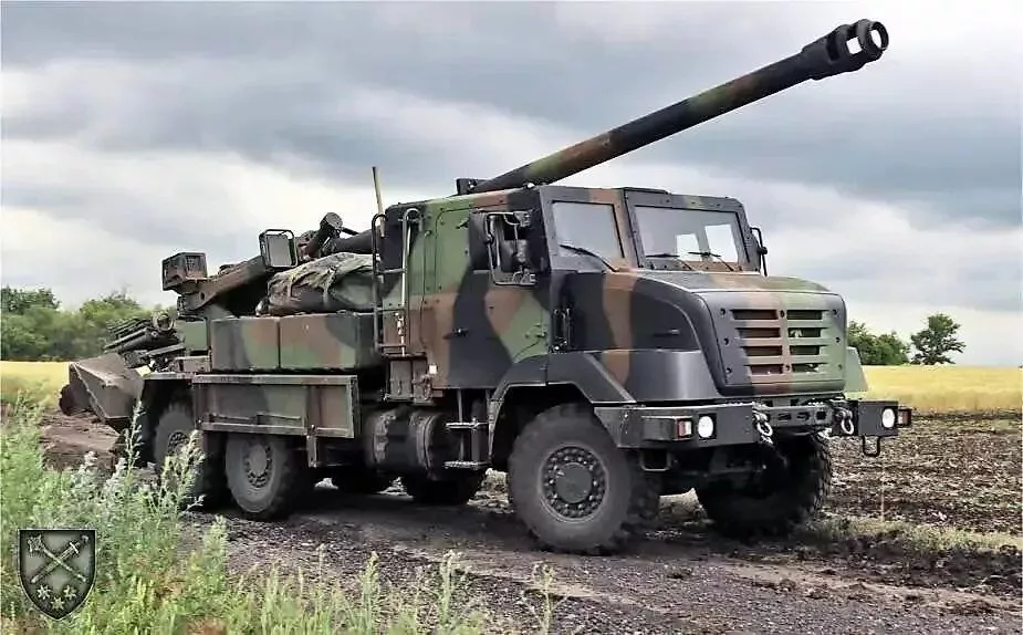 Франция предоставит Украине 12 дополнительных самоходных артиллерийских установок CAESAR за счет российских замороженных активов