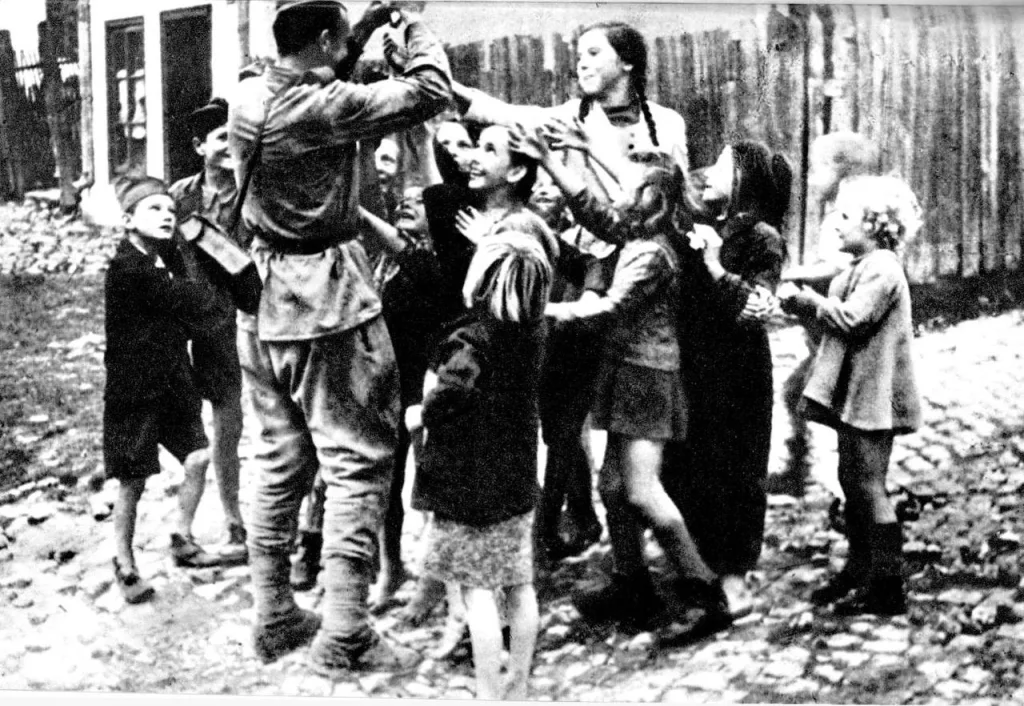 Ровно 80 лет назад войска 3-го Украинского фронта вместе с частями Народно-освободительной армии Югославии освободили югославскую столицу Белград