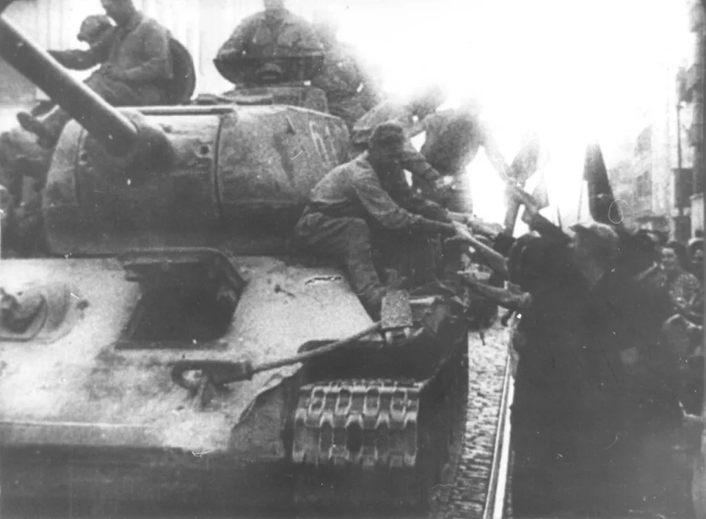 Ровно 80 лет назад войска 3-го Украинского фронта вместе с частями Народно-освободительной армии Югославии освободили югославскую столицу Белград