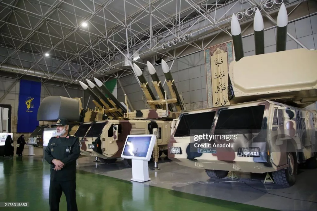 Экспозиция выставочного центра Аэрокосмических сил Корпуса стражей исламской революции в Тегеране