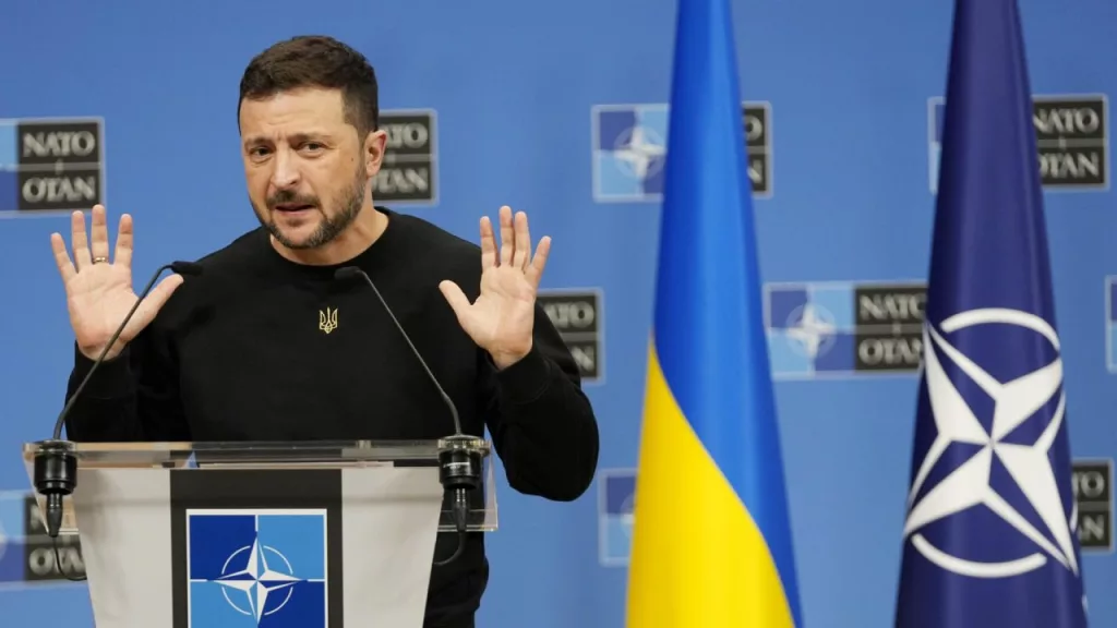 Взаимное прекращение ударов по объектам энергетической инфраструктуры может стать первым шагом к завершению «горячей фазы» конфликта, заявил Зеленский