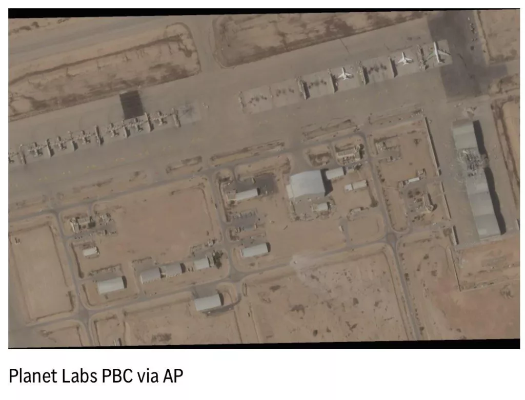 Спутниковые снимки израильской авиабазы Неватим после удара иранских ракет