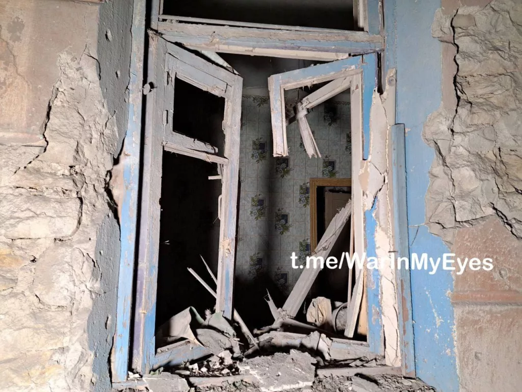 Горловка. Последствия ударов FPV Дронов ВСУ. 1 человек погиб, 2 ранено.