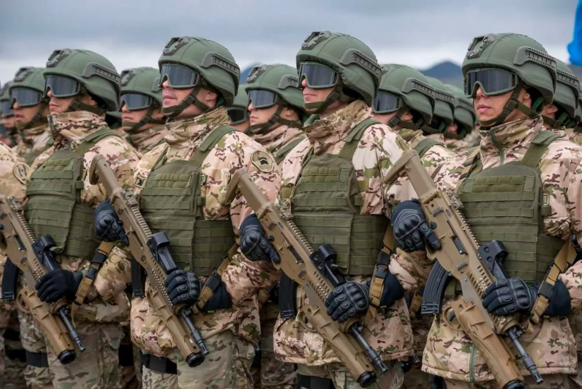 НАТО собирается набрать еще 49 боеспособных бригад, численностью примерно в 5 тысяч военнослужащих в каждой