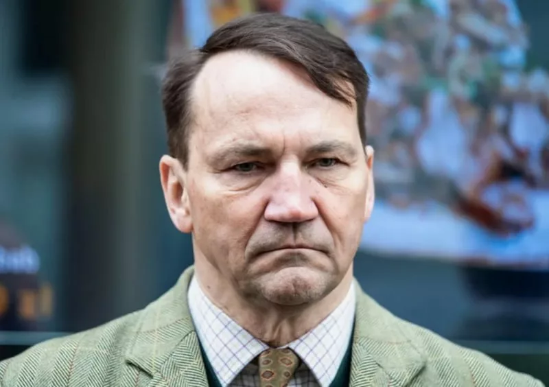 Сикорский: Польша и дальше продолжит оплачивать работу терминалов спутниковой связи Starlink, используемых ВСУ