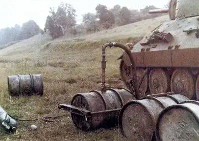 PM-1 — опытный чехословацкий огнемётный танк, сконструированный на базе самоходки Jagdpanzer 38 в 1949 году