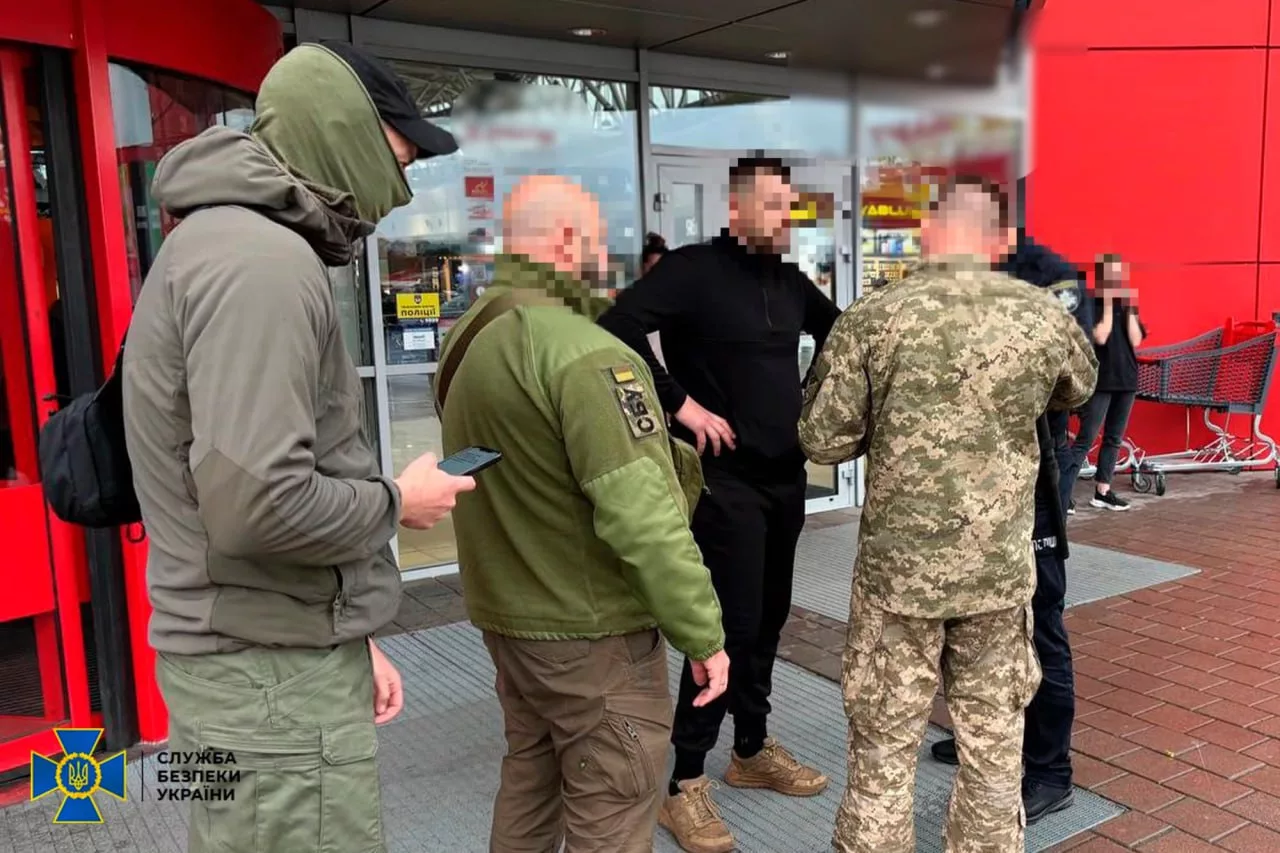 В Ровно под видом "контрразведывательных мероприятий" устроили облаву на ухилянтов