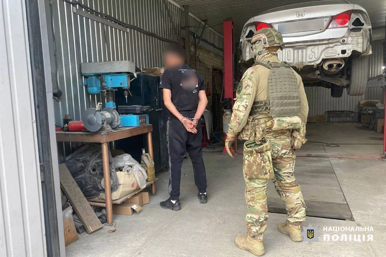 200 машин «для ВСУ» продали 2 жителя Смелы в Черкасской области, заработав более 31 млн грн., - Нацполиция