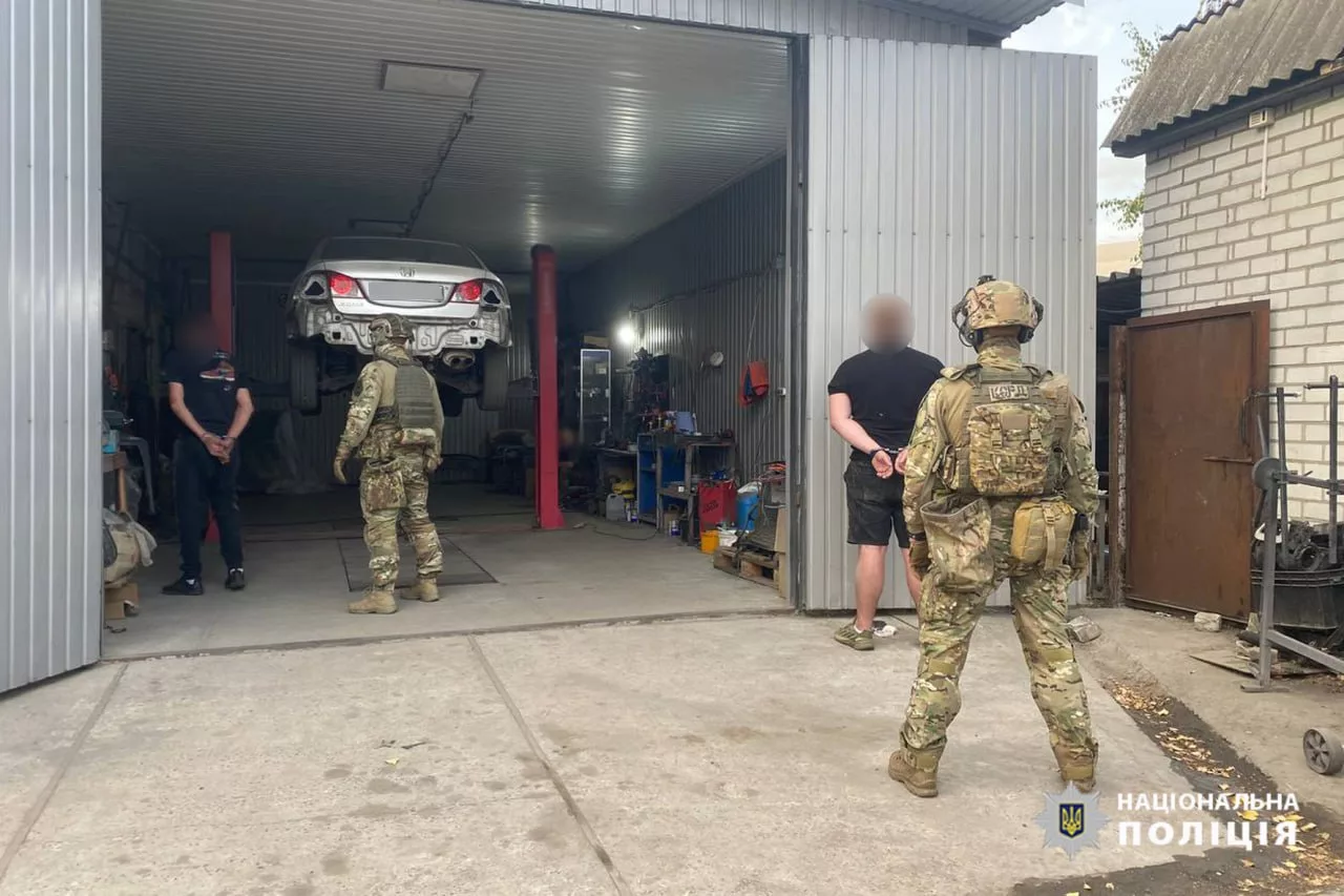 200 машин «для ВСУ» продали 2 жителя Смелы в Черкасской области, заработав более 31 млн грн., - Нацполиция