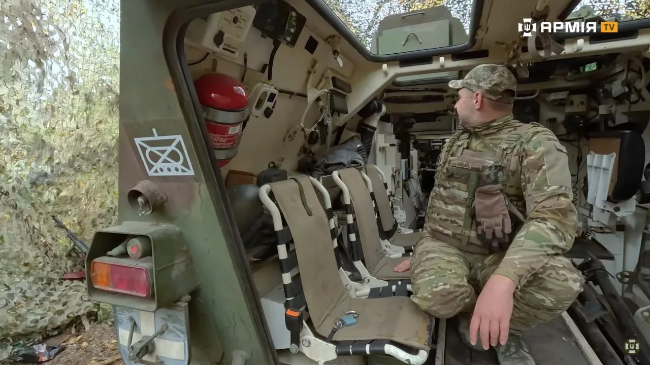 Редкий словенский БТР Valuk в варианте КШМ на вооружении украинской армии