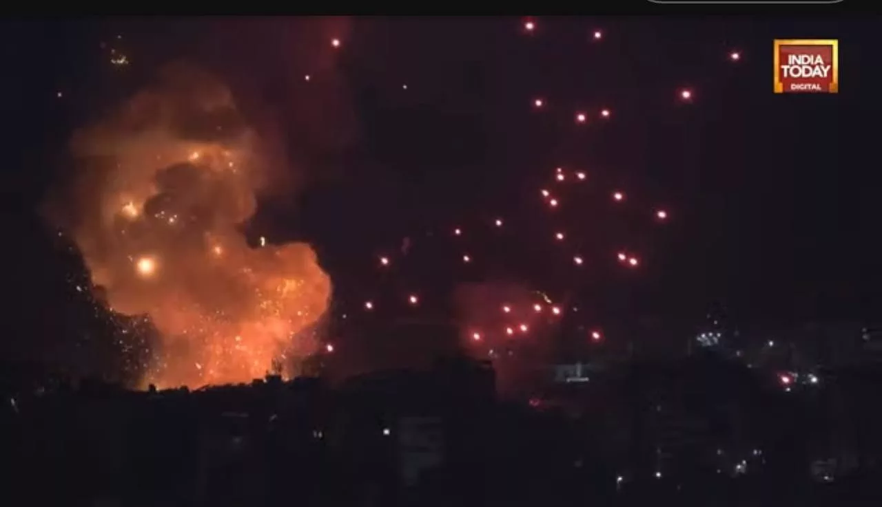 Израиль долбит по Бейруту