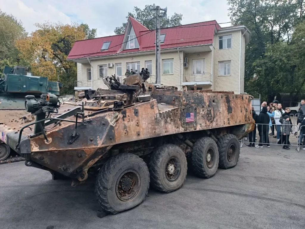 Выставка трофейной боевой техники ВСУ в Краснодаре