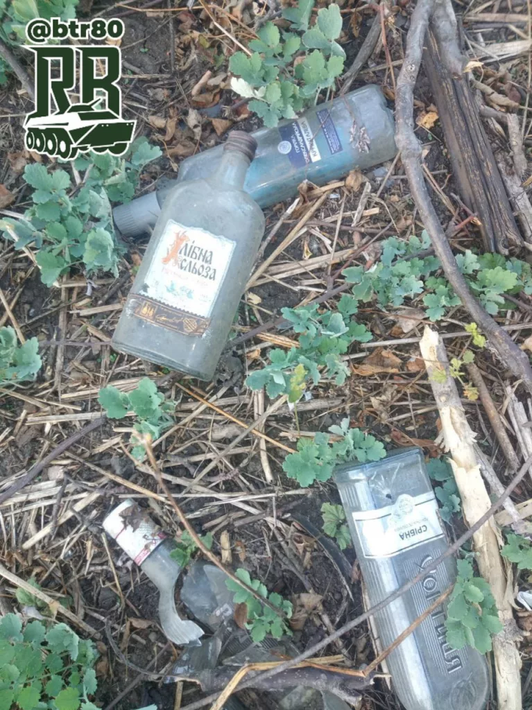 Бойцы группировки "Центр" показали трофеи, взятые в боях за Новогродовкой