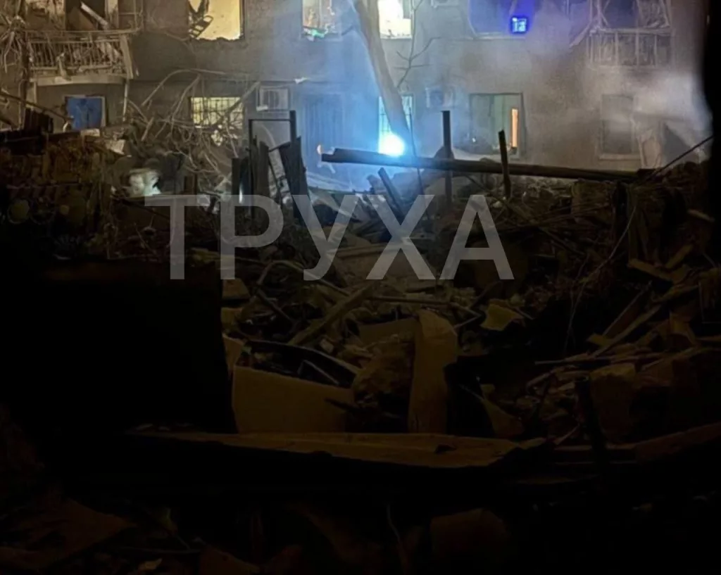 В сводке Минобороны указывается 17 перехваченных/уничтоженных украинских БПЛА: восемь – над Брянской обл, четыре – над Белгородской, три – над Курской и два – над Орловской