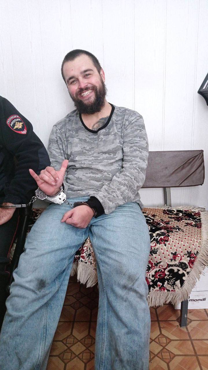 Военный блогер Тринадцатый отказался подписывать контракт с Минобороны после задержания