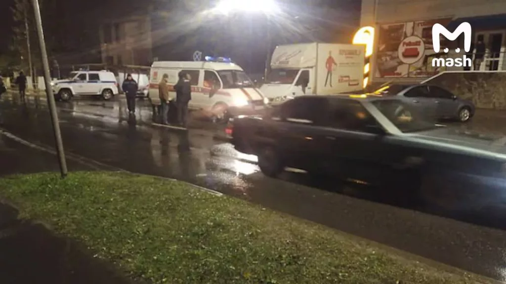 Четыре украинских беспилотника уничтожены в Брянске. Один прилетел в жилой дом, пострадал местный житель