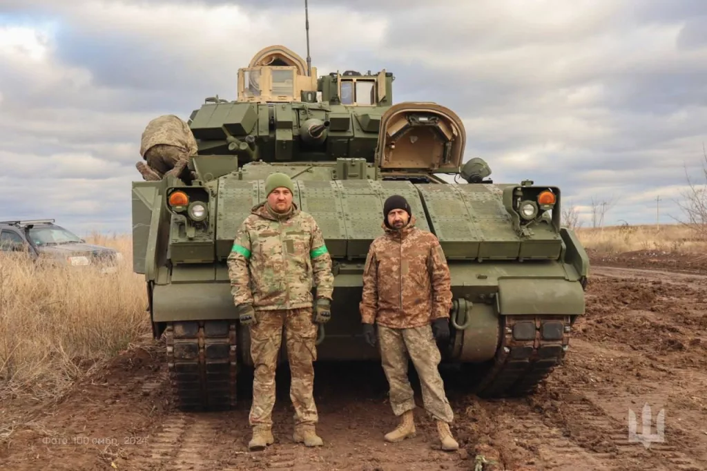 На вооружение 100-й ОМБр ВСУ поставлены БМП M2A2 Bradley ODS-SA