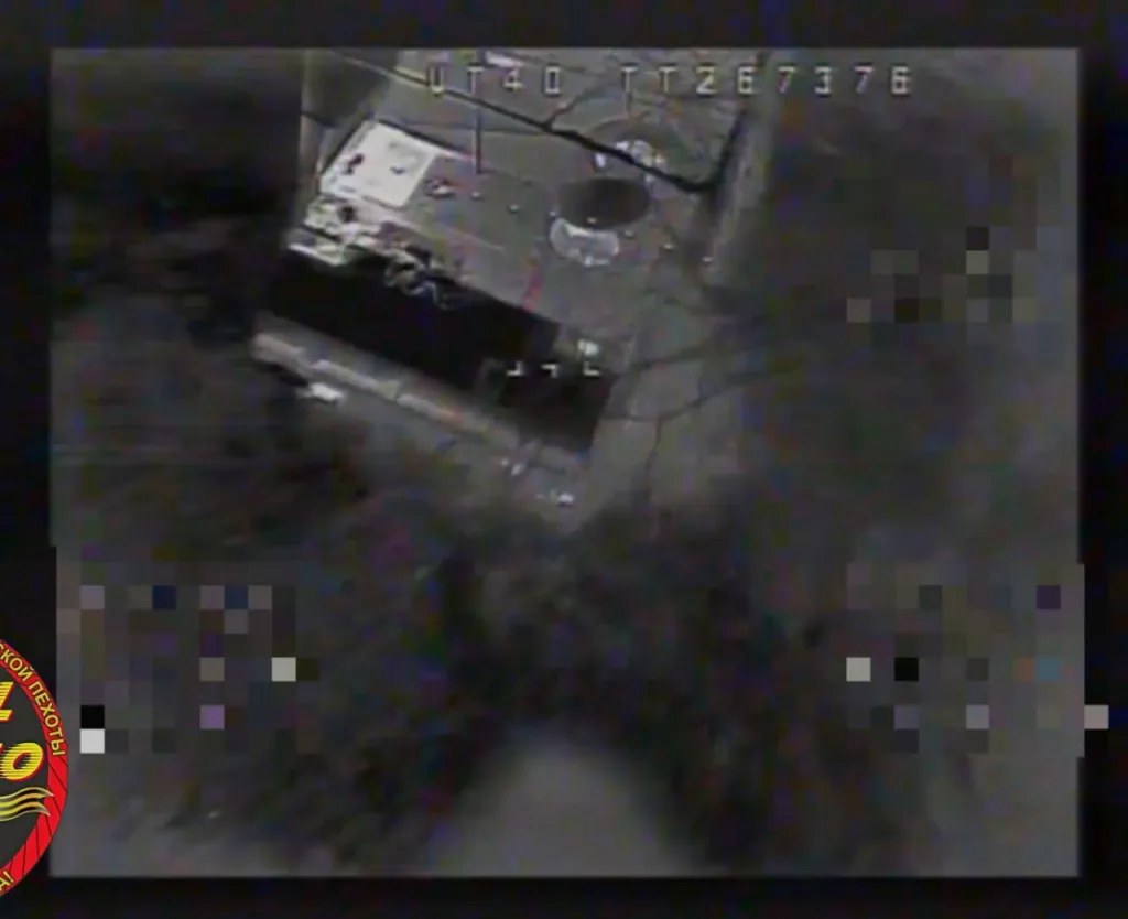 Плодотворная работа FPV-дронов по броне, автомобилям, позициям и средствам связи противника