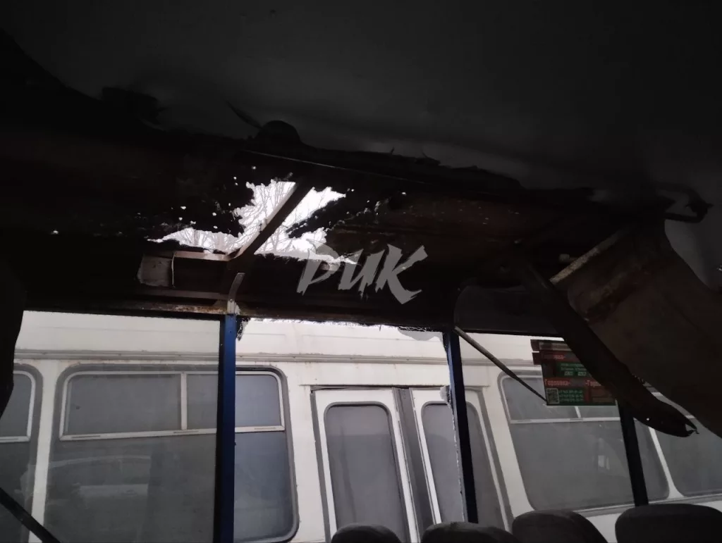 Враг ударил по маршрутке в Горловке, ранены 10 человек