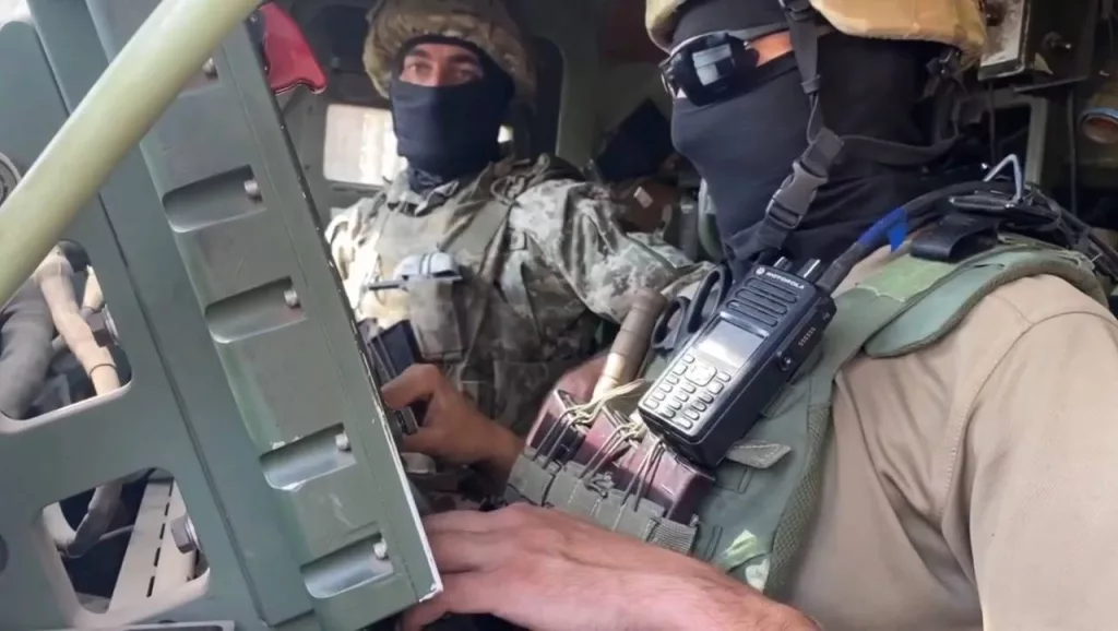 Нечастые кадры работы РСЗО M270 107-й реактивной артиллерийской бригады ВСУ