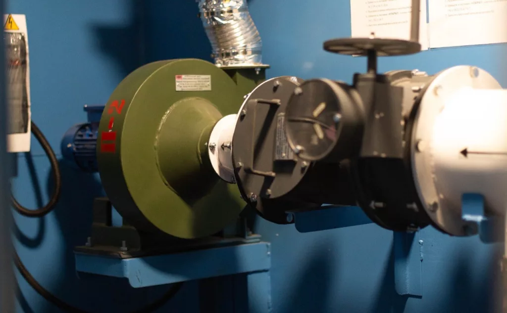 В России стартовало серийное производство убежища модульного типа «КУБ-М» для защиты населения от всех видов оружия, в том числе ядерного, химического и биологического