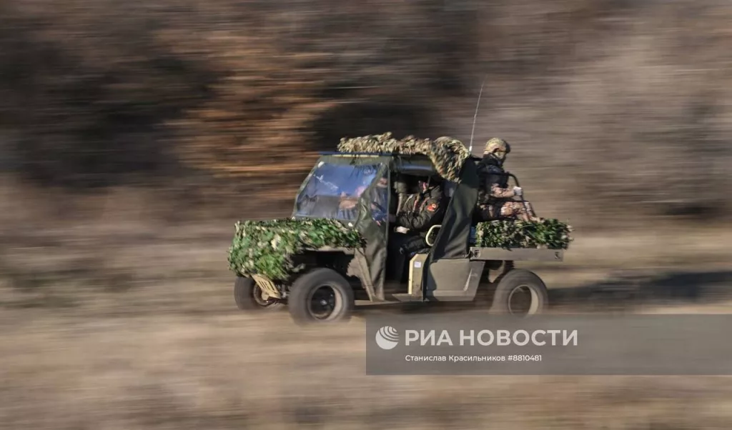 Боевое дежурство расчета ЗРК 9К317 «Бук-М2» группировки войск «Центр» на Красноармейском направлении