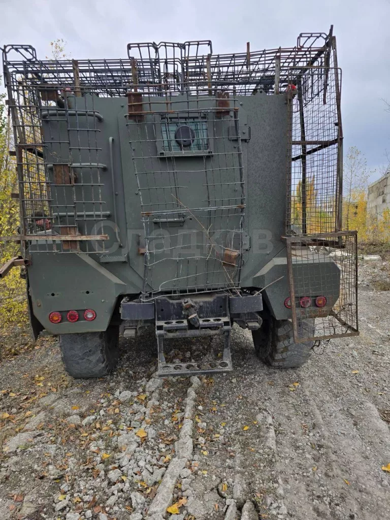 Отбитый у противника российский бронеавтомобиль АМН-590951 «Спартак» ВСУ, (ранее затрофеенный у ВС РФ), вернулся в «родную гавань»