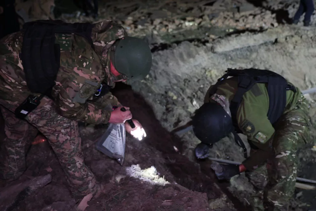 Момент и последствия удара по академии Нацгвардии Украины в Харькове