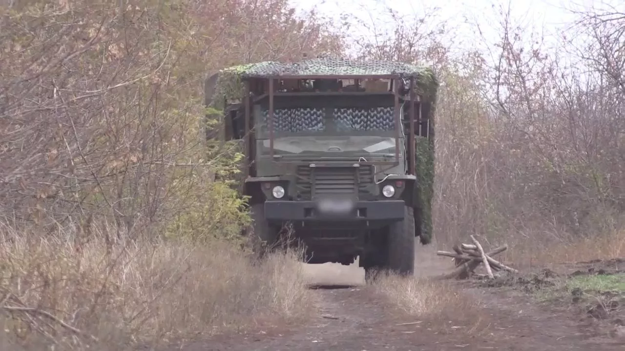 Боевая работа расчёта тяжёлой огнемётной системы ТОС-2 «Тосочка» группировки войск «Восток» на Шахтёрском участке Южно-Донецкого направления