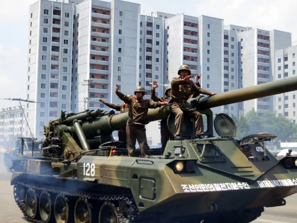 Северокорейские 170-мм САУ впервые были обнаружены американской разведкой в 1978 году в уезде Коксан на территории КНДР, что и дало международно известное название первой версии данной артсистемы - M1978 Koksan ("Коксан")