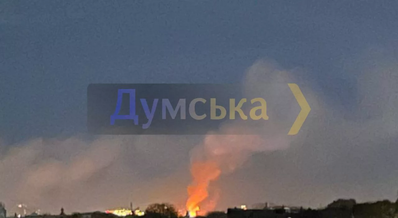Массированная атака Одессы: гремят взрывы и стрельба - кадры прилетов
