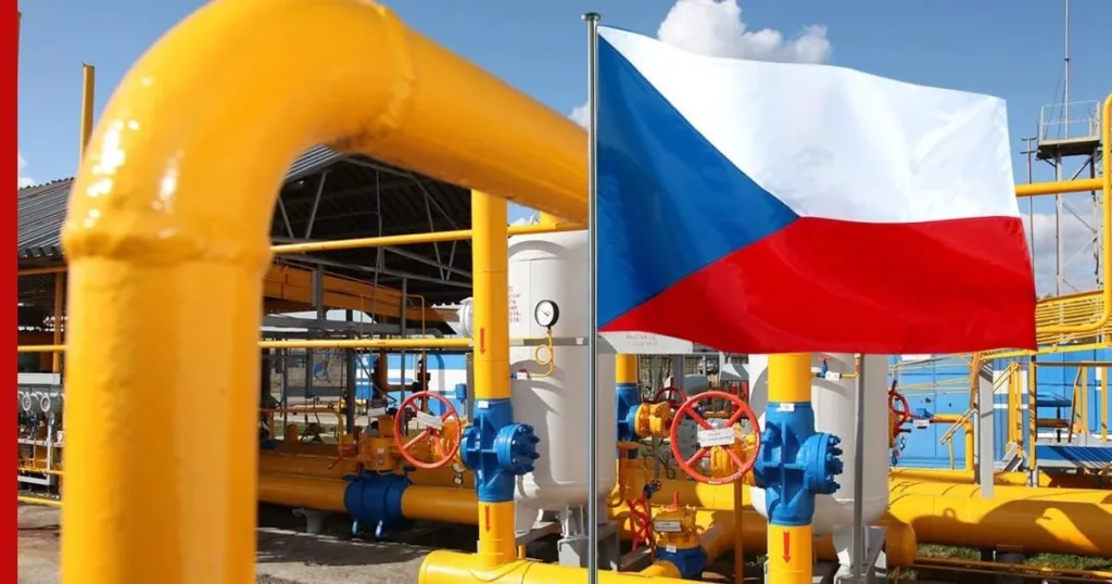 Чехия снова начала закупать российский газ