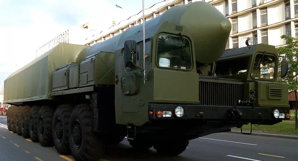 Из того, что известно про РС-26 «Рубеж», который якобы запустили прошедшей ночью по "Южмашу" в Днепропетровске
