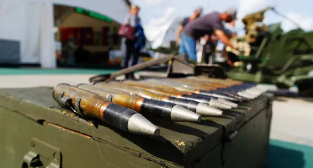 Швейцария запретила поставлять свои боеприпасы Украине