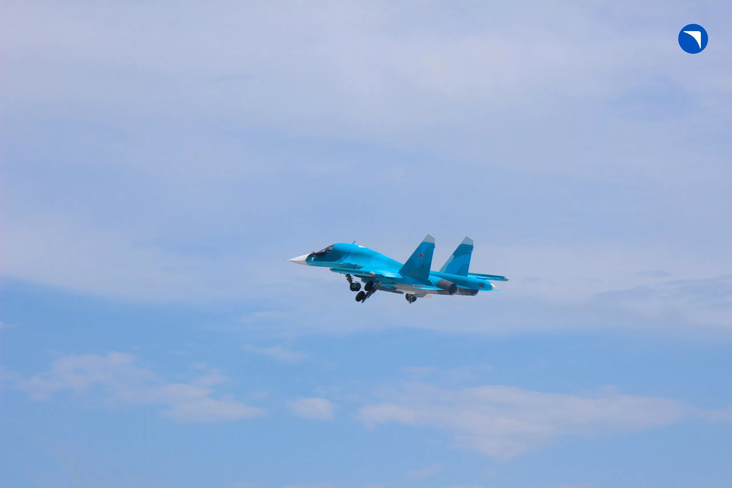 ОАК передала Минобороны России очередные серийные самолеты Су-34