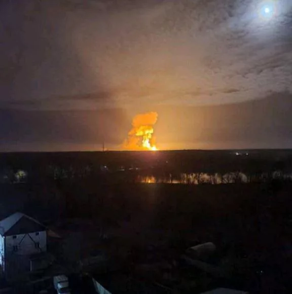 Юрий Подоляка: Как связаны грандиозный скандал в украинском ВПК и наши удары «гераней» по Шостке...