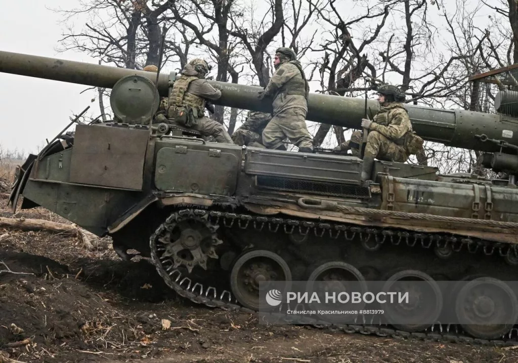 Боевая работа расчёта 203-мм самоходной пушки 2С7М «Малка» группировки войск «Центр» на Красноармейском направлении