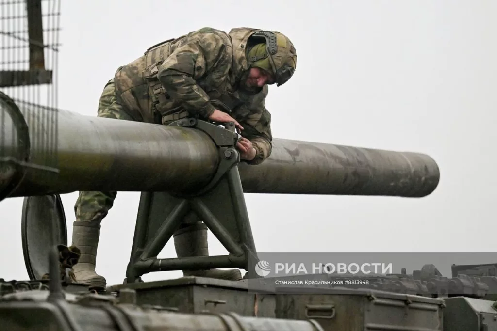 Боевая работа расчёта 203-мм самоходной пушки 2С7М «Малка» группировки войск «Центр» на Красноармейском направлении