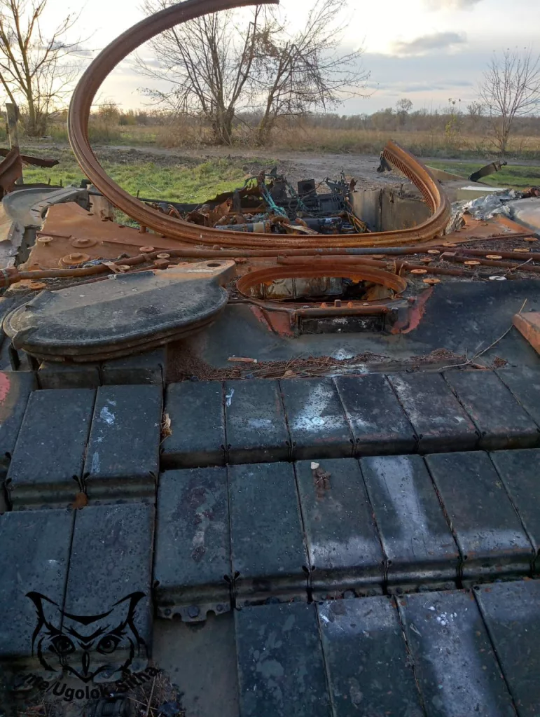 Уничтоженный украинский танк Т-64БВ в Курской области