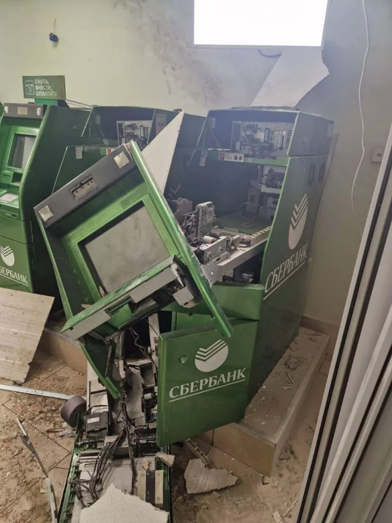 Еще один взрыв сегодня вечером — на этот раз в Питере