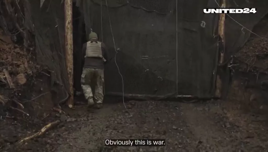 Использование военнослужащими 45-й ОАБр ВСУ подземного укрытия для маскировки 155-й САУ «Богдана» на шасси Tatra Phoenix и ведения огня непосредственно из подземного укрытия
