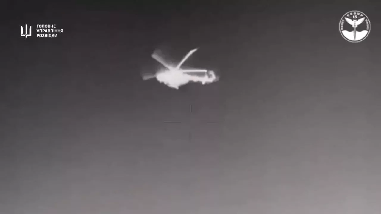 Ну вот и случилось первое поражение вертолета Ми-8 огнем зенитного украинского БЭК при помощи ракеты Р-73