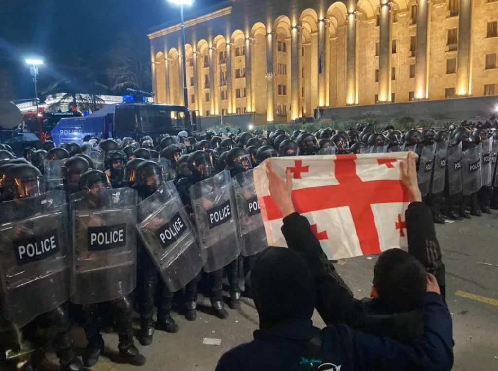 Детский фонд ООН одобрил участие детей в митингах в Грузии