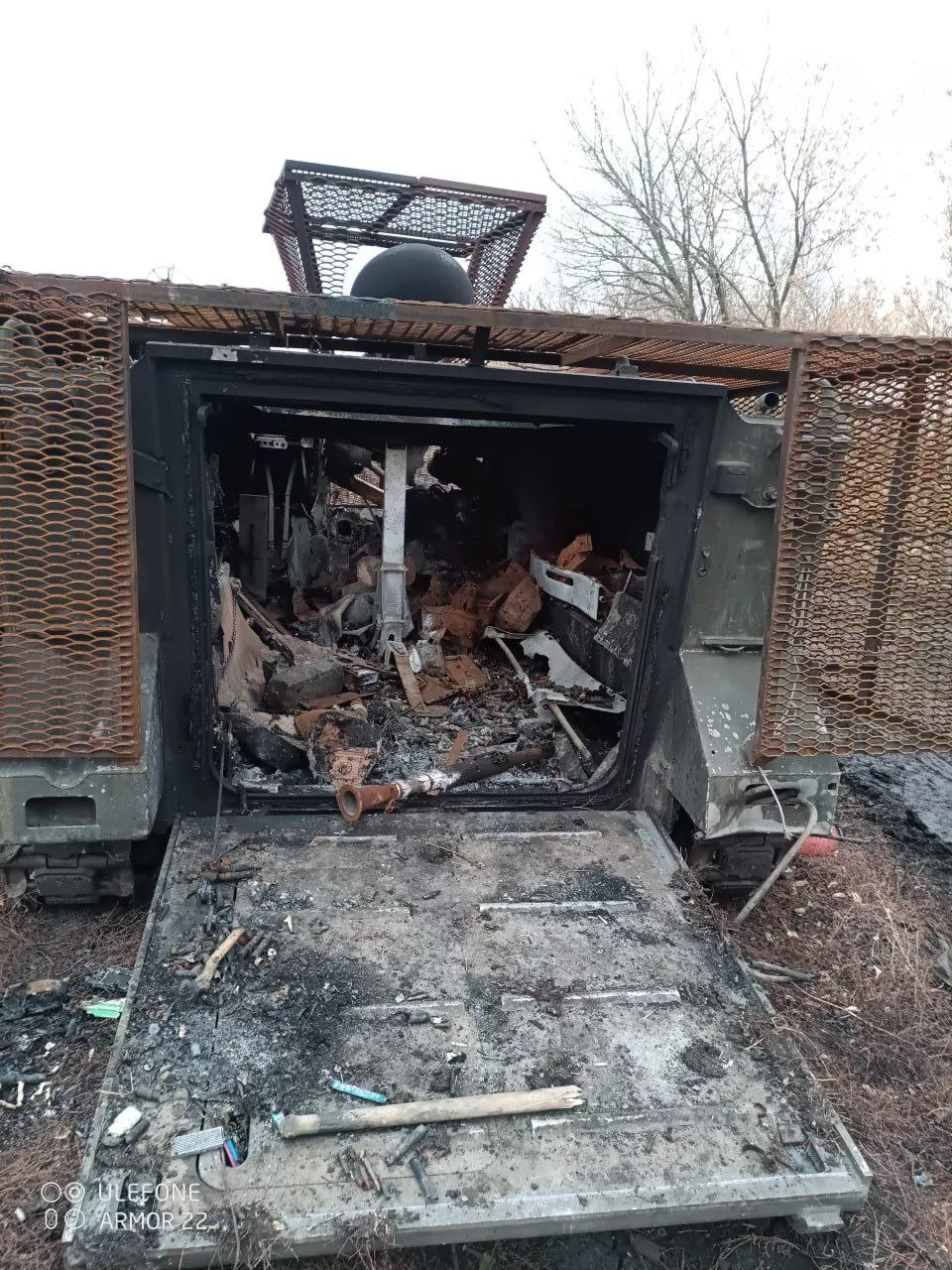 Уничтоженная бронетехника ВСУ возле сёл Шахтёрское и Новоукраинка на Кураховском направлении