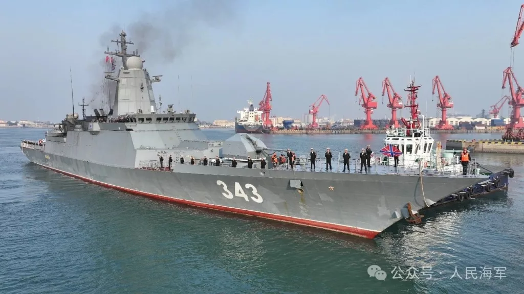 5 декабря отряд кораблей Тихоокеанского флота ВМФ России в составе корветов «Громкий», «Резкий», «Алдар Цыденжапов» и среднего морского танкера «Печенга» совершил деловой заход в порт китайского города Циндао