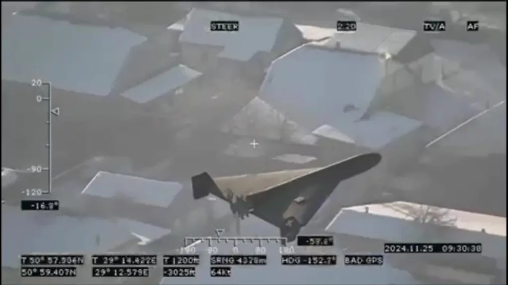 Перехват дрона-камикадзе "Герань-2" огнем с украинского Ми-8 восточнее города Коростень Житомирской области